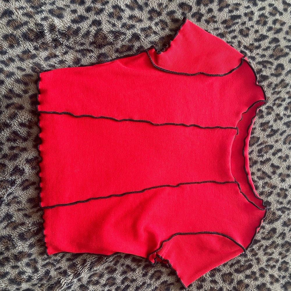 shein red crop top with black detailing